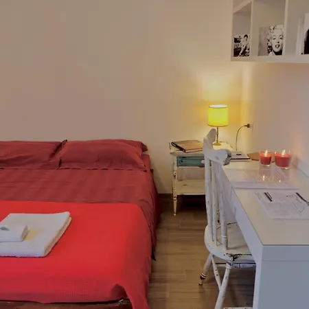 Chianti House Guest house *